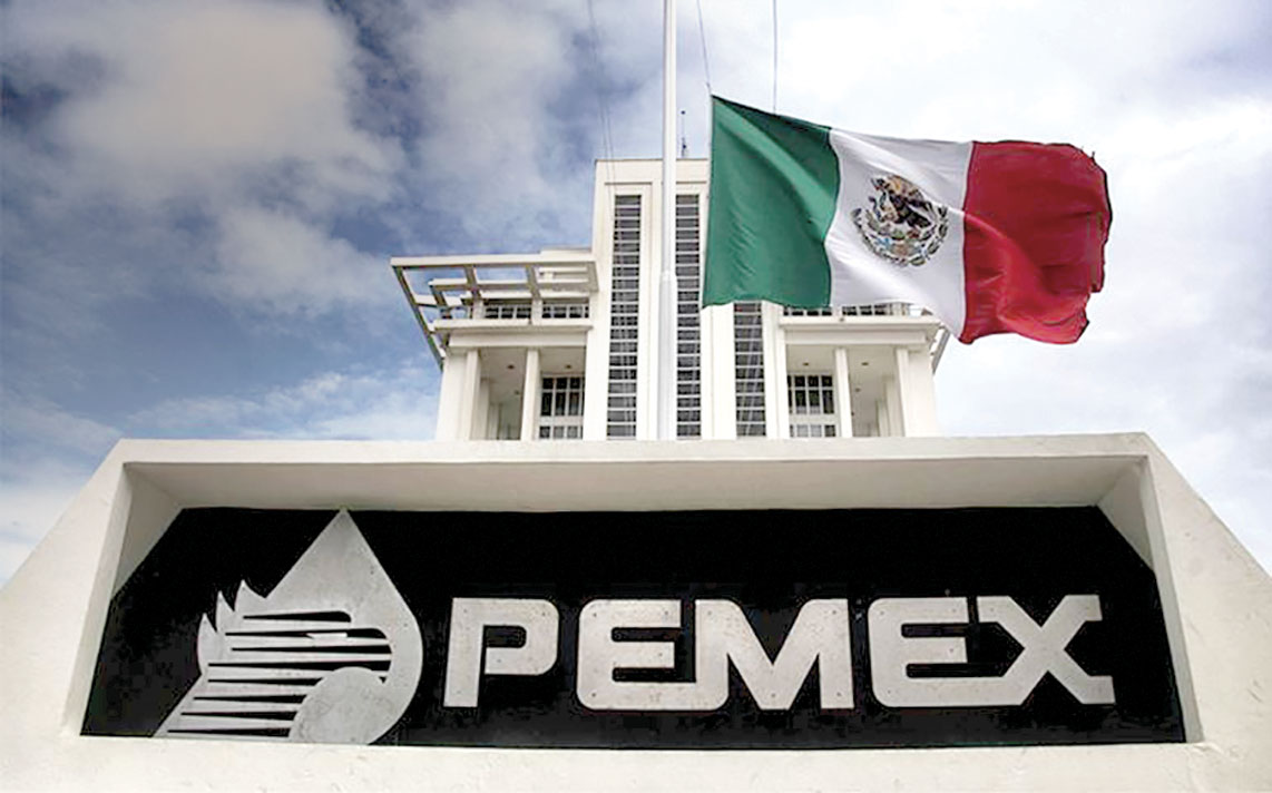 Petróleo mexicano se recupera; cierra en 7.12 dólares por barril