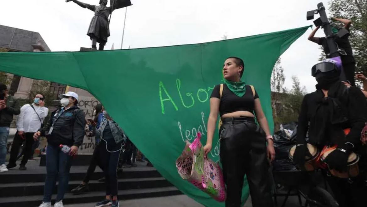 Colectivos anuncian marchas en el marco del #28S en Toluca