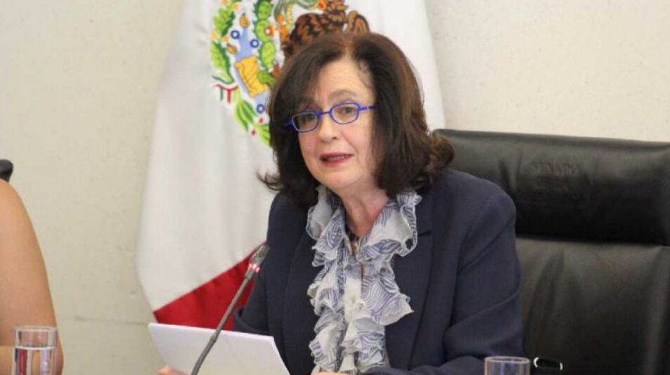 Ecuador dice que México no ha pedido autorización para que Ejército recoja a embajadora Raquel Serur