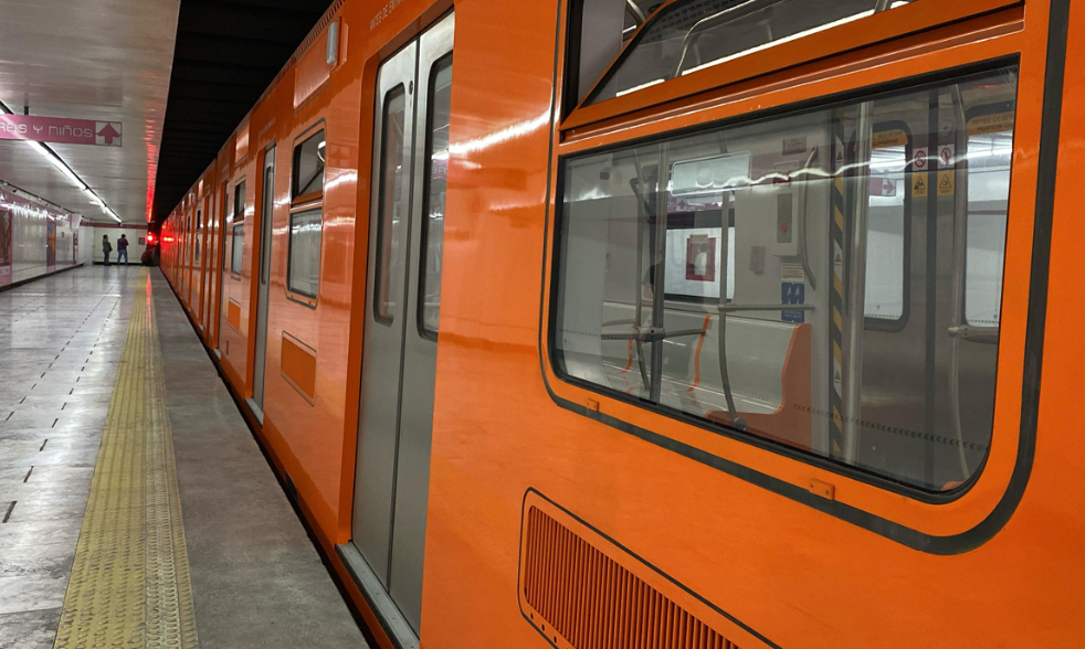Diputados aprueban dictamen que tipifica los pinchazos en el transporte público como delito