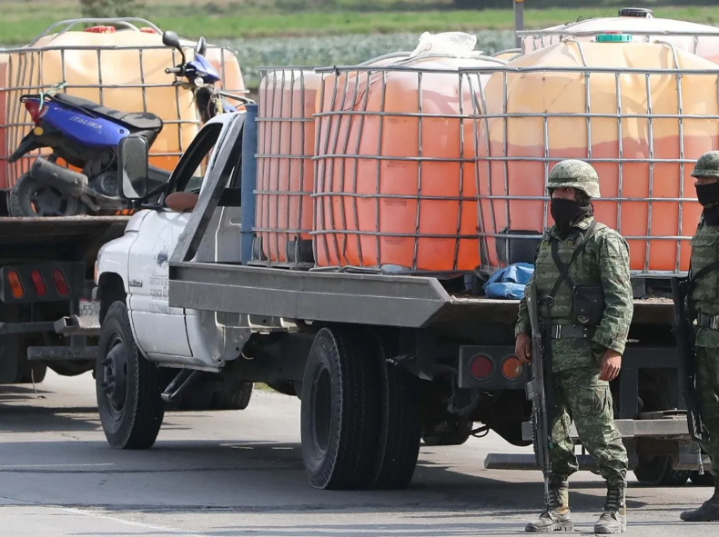 Dan hasta 31 años de prisión a militares huachicoleros cercanos al general Trauwitz