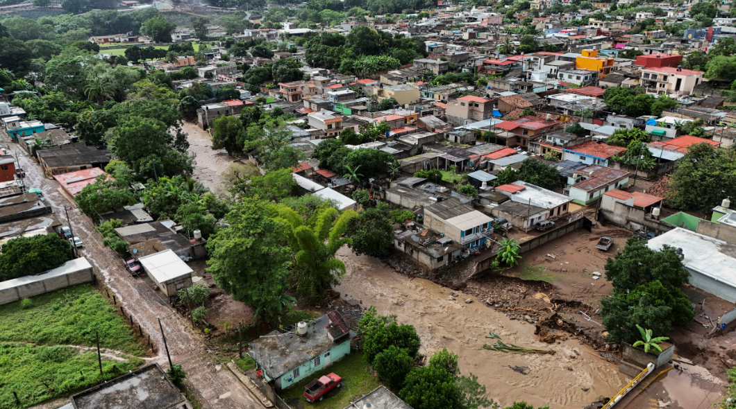 Sube a 66 el número de personas muertas por las lluvias en cinco estados: Sheinbaum