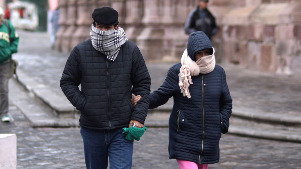 Lluvias fuertes y chubascos en 13 entidades, mañana ingresa al territorio la tercera tormenta invernal