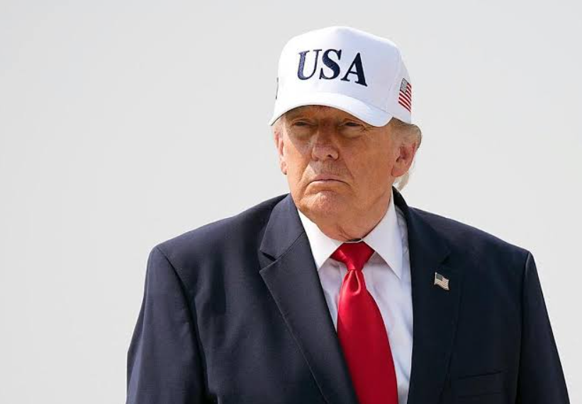 Donald Trump afirma que fue sacado del Air Force One por una amenaza durante su viaje a Turquía
